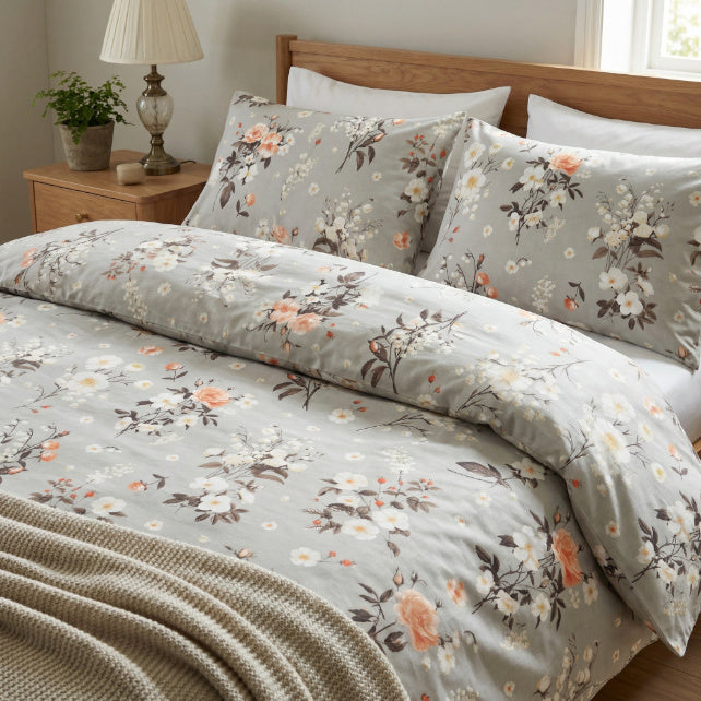 Tissu Coton Lily Roses Sauvages Fond Gris | Laize 1m55 - PopCoton