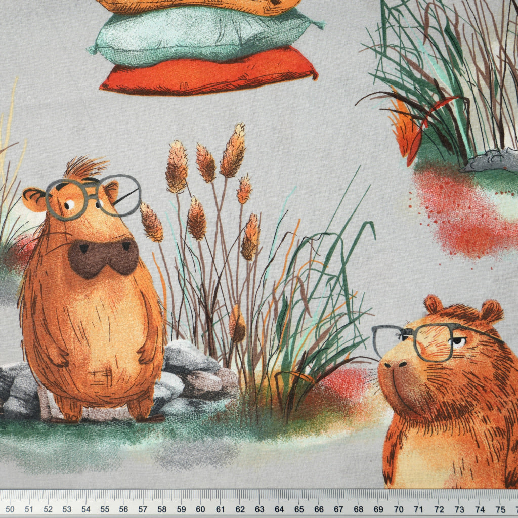 Tissu Coton Grands Capybara Fond Gris | Laize 1m55