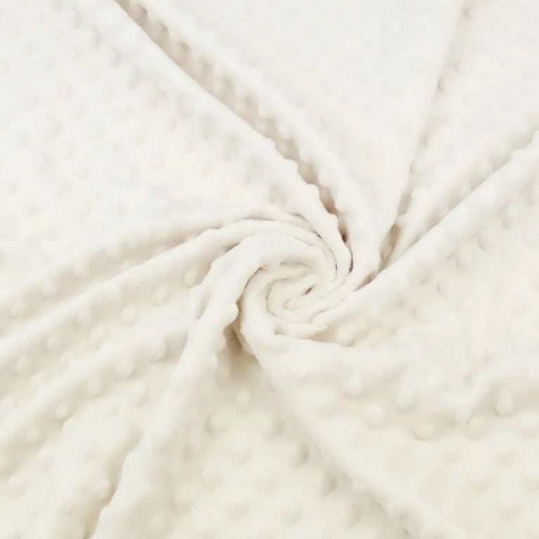 Lot de 8 Coupons de Tissu Minky à Pois | Minimum 50cm x 50cm | Coloris aléatoires