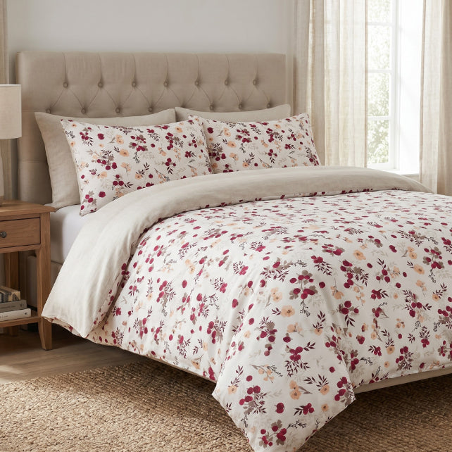 Tissu Coton Fleurs Groseilles Beige Burgundy Fond Blanc | Laize 1m55