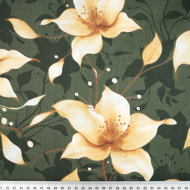 Tissu Coton Fleurs Vanille Fond Vert Foncé | Laize 1m55
