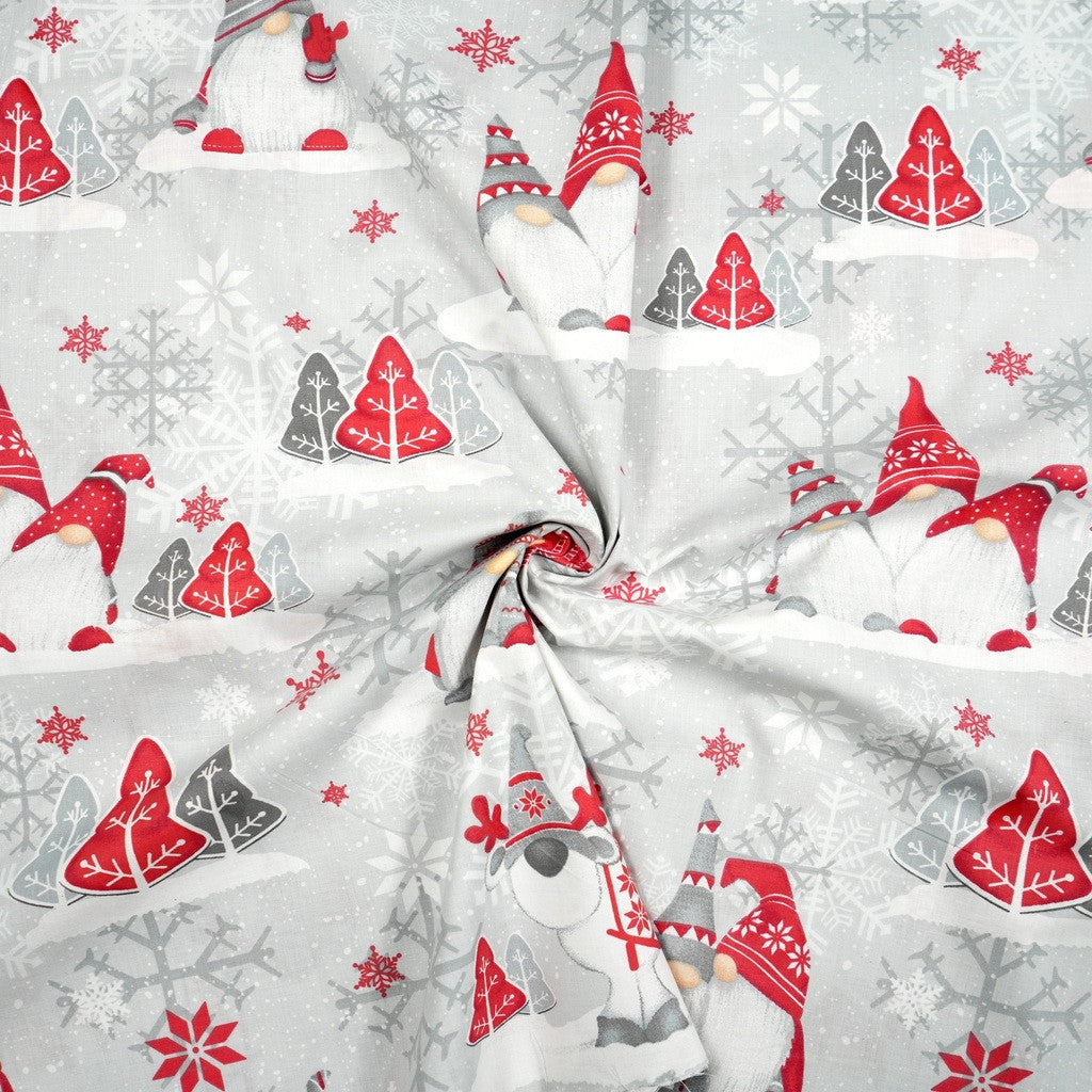 Tissu Coton Noël Gnomes Trio Rouges Fond Gris | Laize 1m60